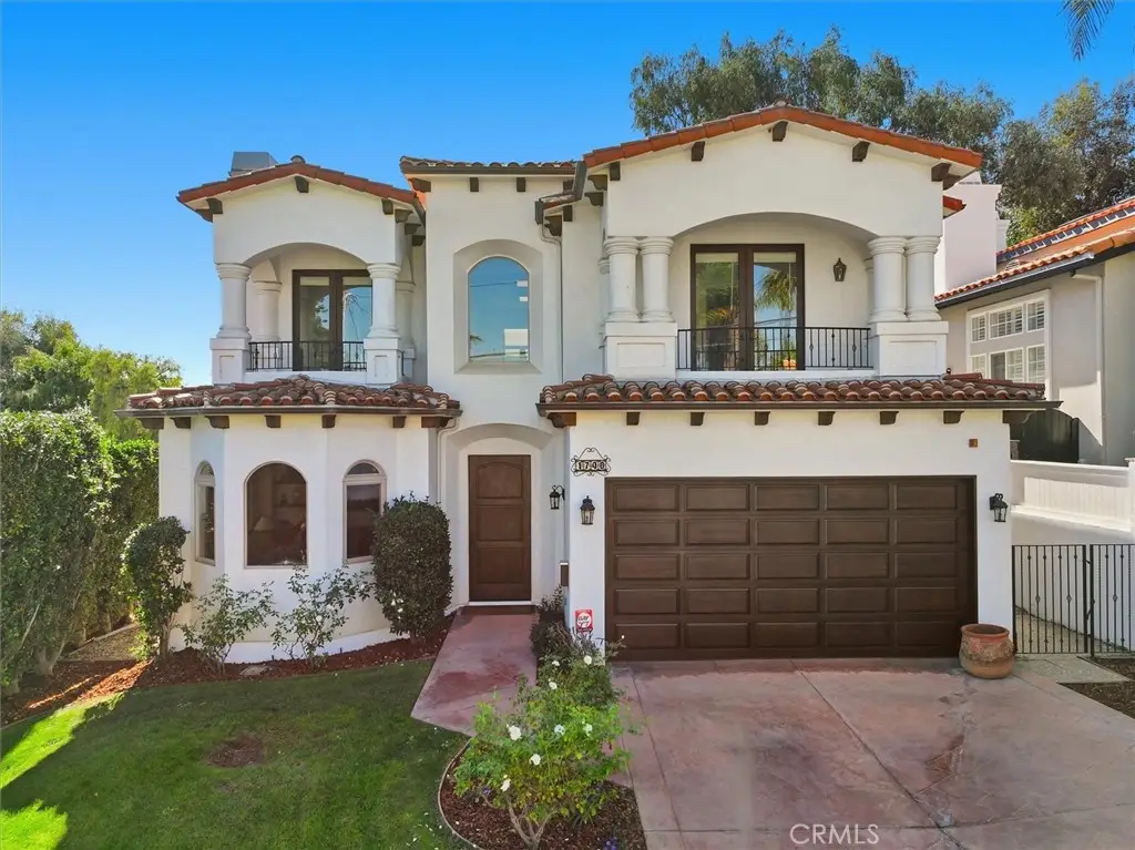 1740 Ruhland, Manhattan Beach, CA 90266 - Image #1