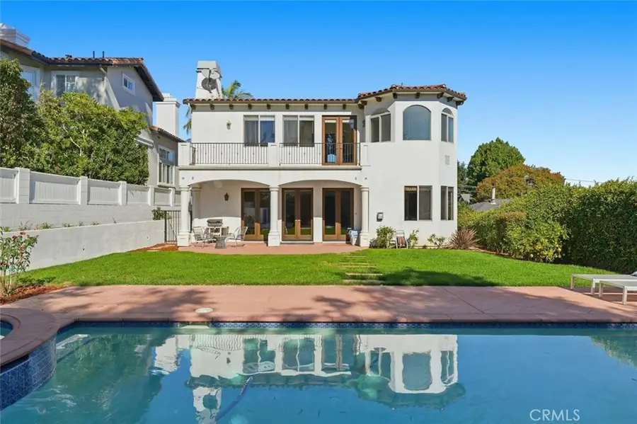 1740 Ruhland, Manhattan Beach, CA 90266 - Image #2