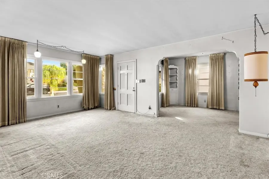 8121 Chase Avenue, Los Angeles, CA 90045 - Image #2