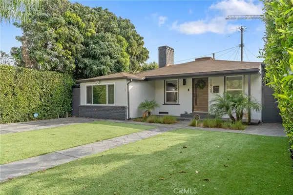 11938 Exposition Boulevard, Los Angeles, CA 90064