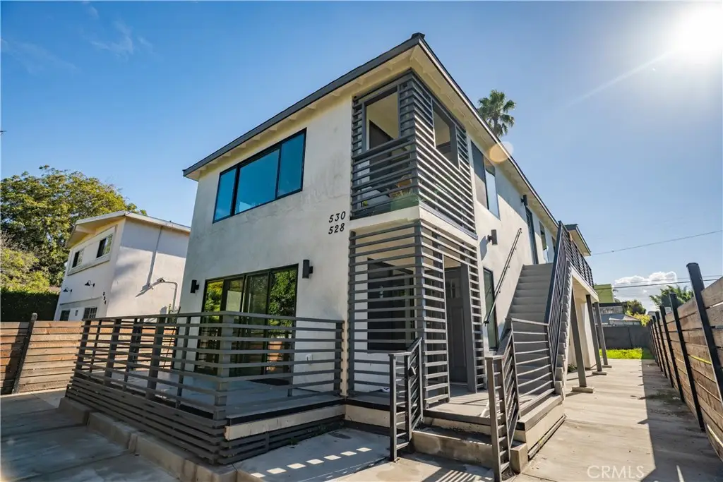 528 Westminster Avenue, Venice, CA 90291 - Image #1