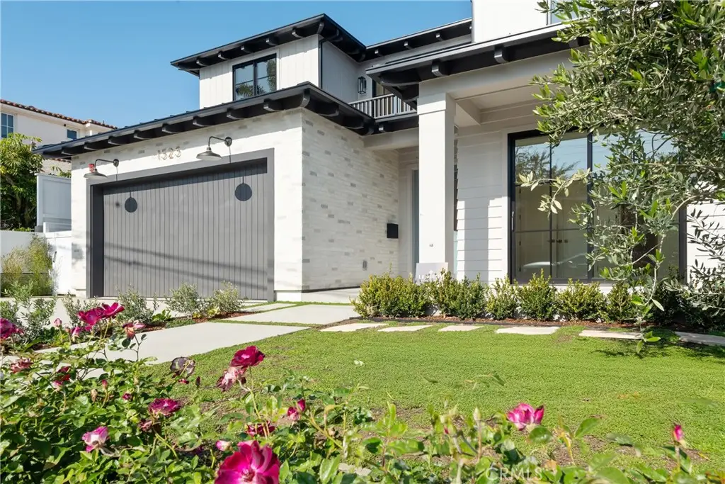 1525 10th, Manhattan Beach, CA 90266 - Image #1