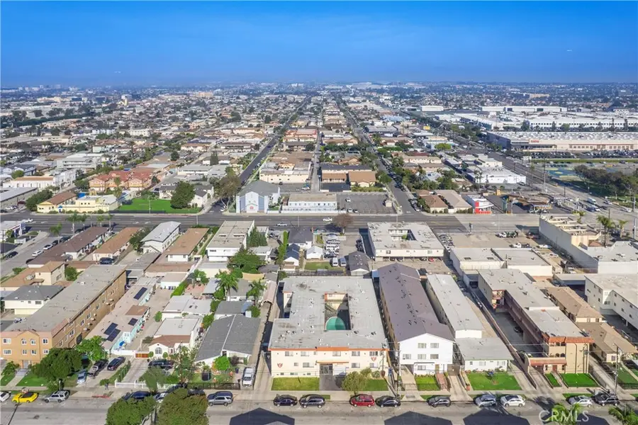 4055 W 129th St, Hawthorne, CA 90250 - Image #2