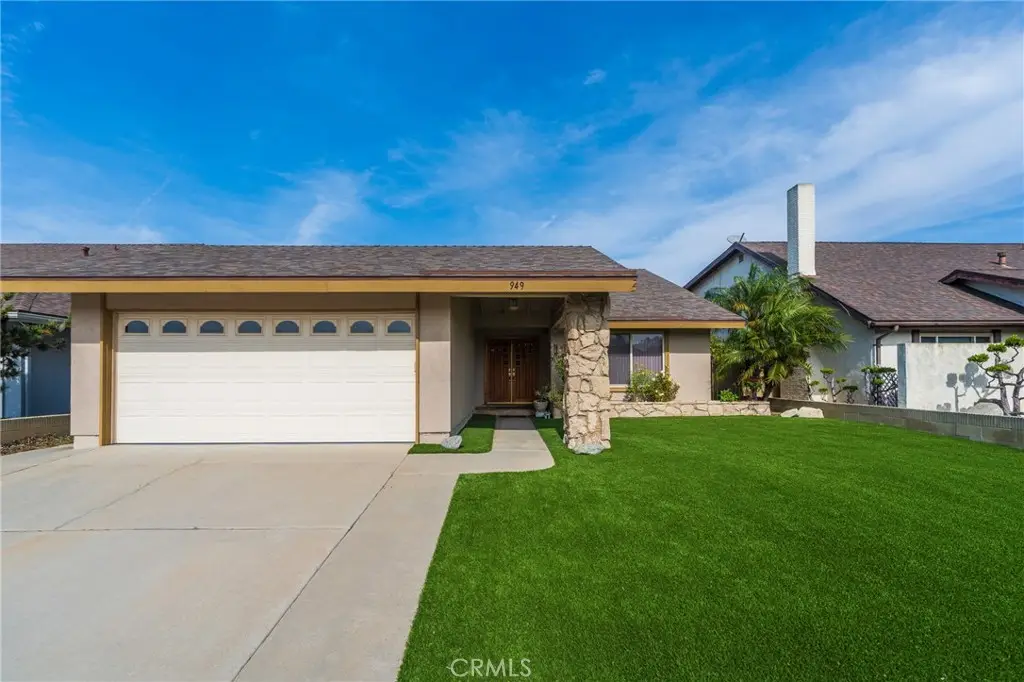 949 Fernrest Drive, Harbor City, CA 90710 - Image #1