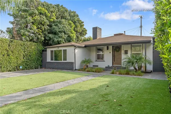 11938 Exposition Boulevard, Los Angeles, CA 90064