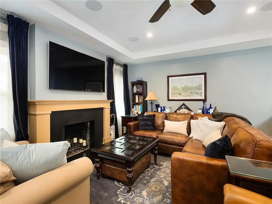 211 E Pine Avenue, El Segundo, CA 90245 - #2