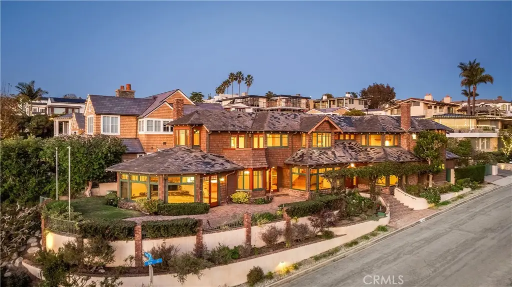 811 6th Street, Manhattan Beach, CA 90266 - #1