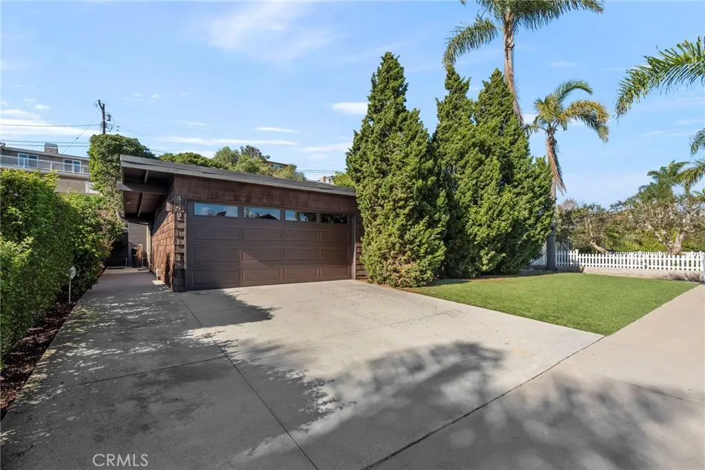 449 S Prospect Ave, Manhattan Beach, CA 90266 - Image #1