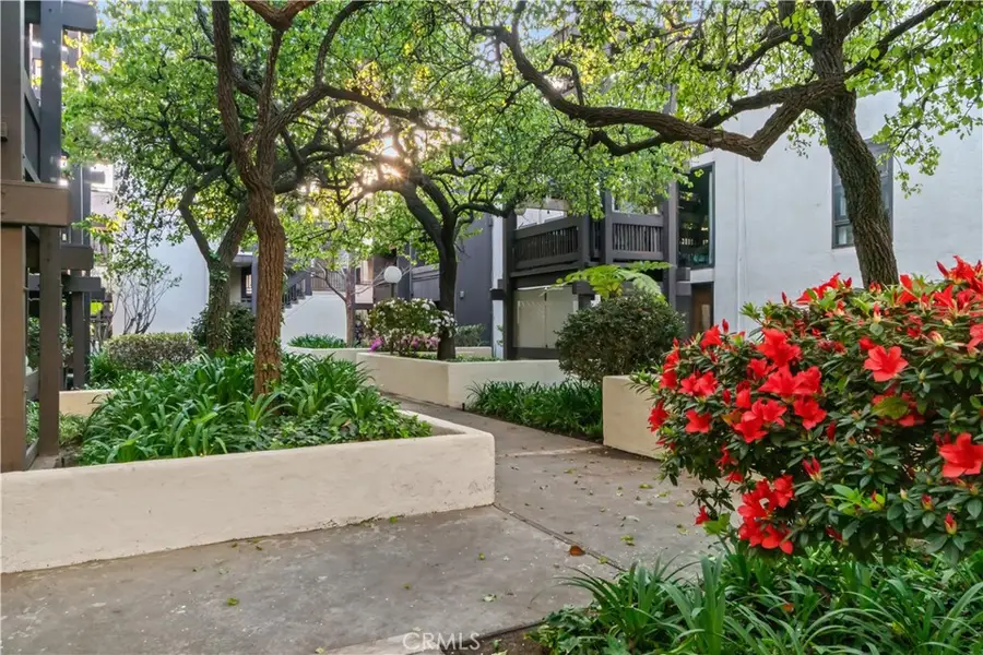 8650 Gulana #C1056, Playa Del Rey, CA 90293 - Image #2