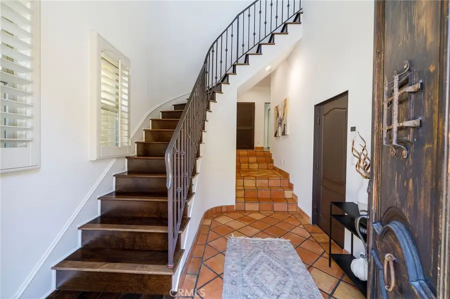 202 N Irena Avenue #B, Redondo Beach, CA 90277 - #2