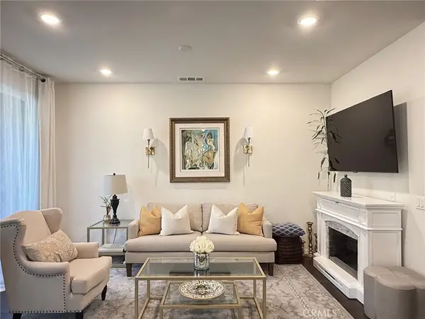 22885 Acoustic, Saugus, CA 91350