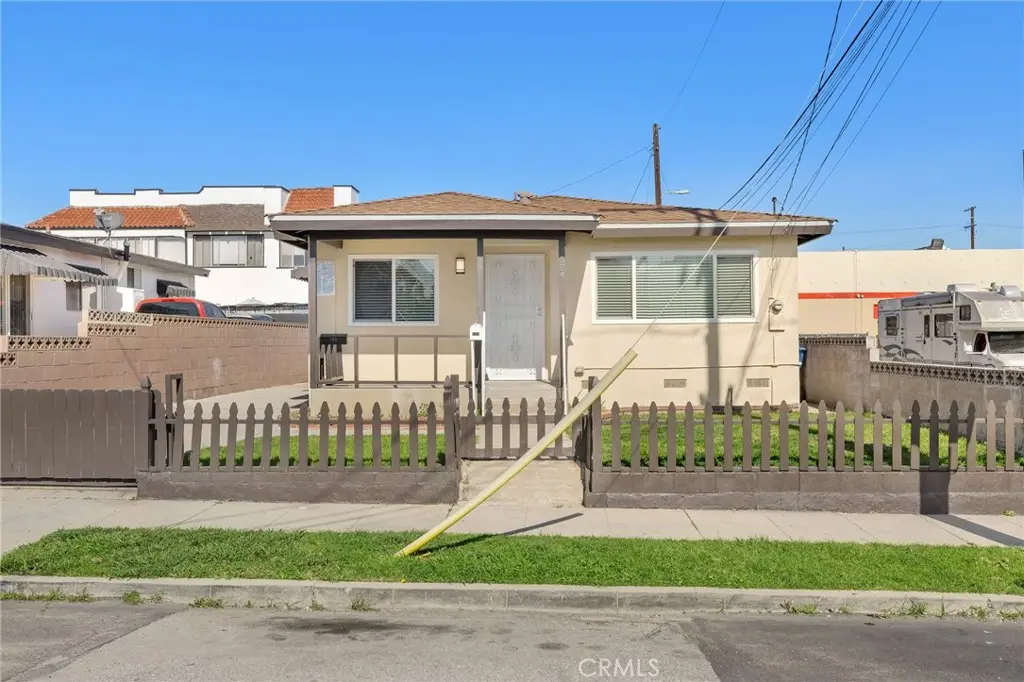 524 W 2nd Street, San Pedro, CA 90731 - Image #1
