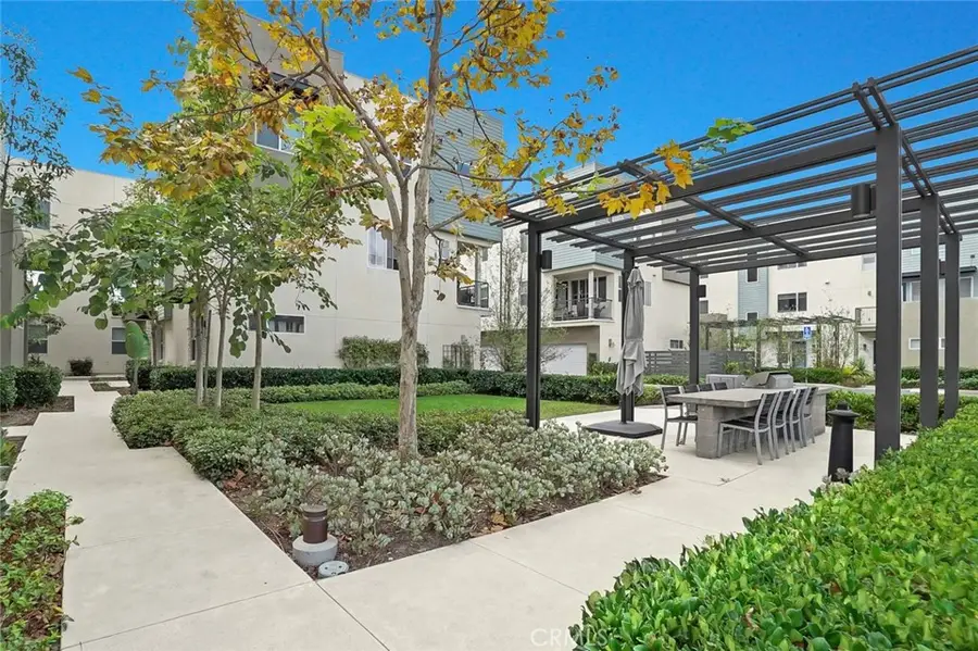 318 Bridgewater #7, Gardena, CA 90247 - Image #3