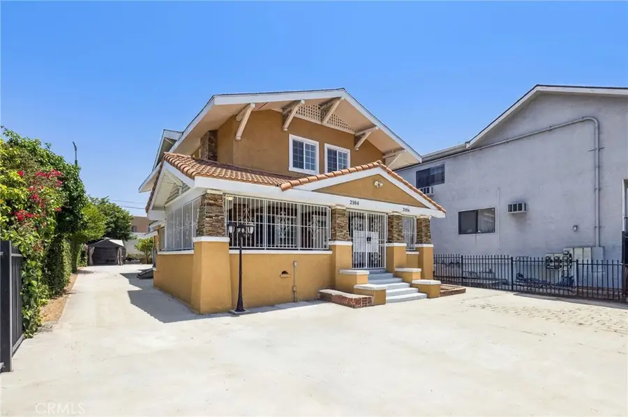 2104 Crenshaw Boulevard, Los Angeles, CA 90016 - #2