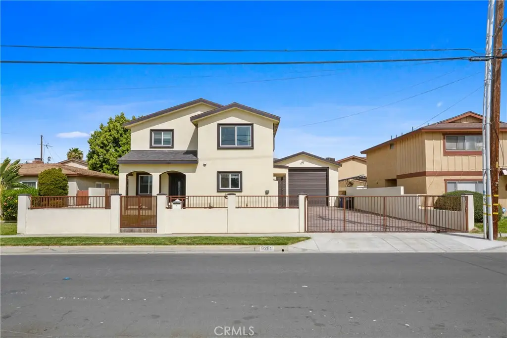 9261 Cedar, Bellflower, CA 90706 - #1