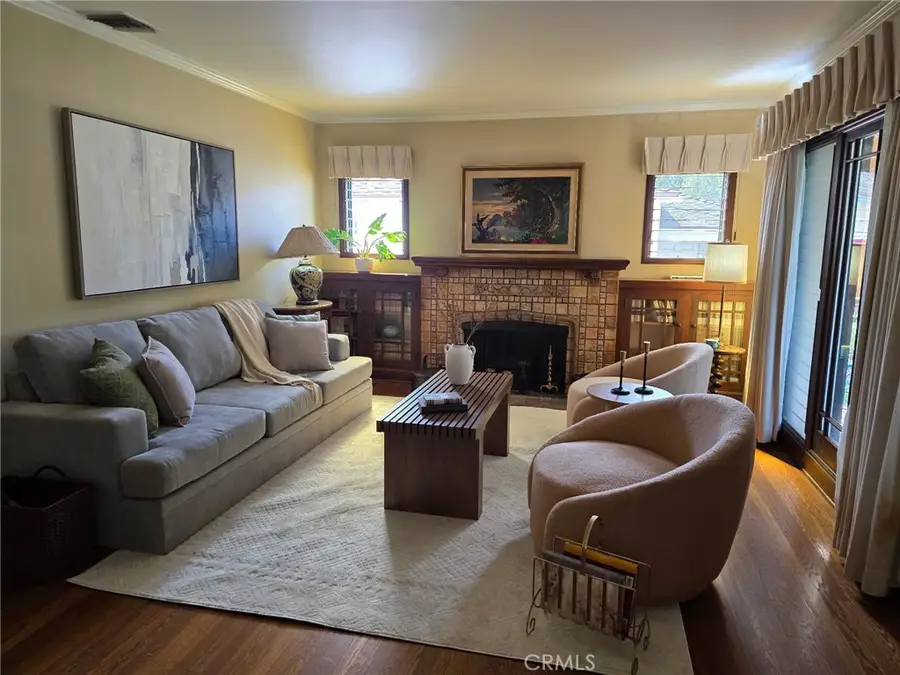 1042 E Tujunga, Burbank, CA 91501 - #3