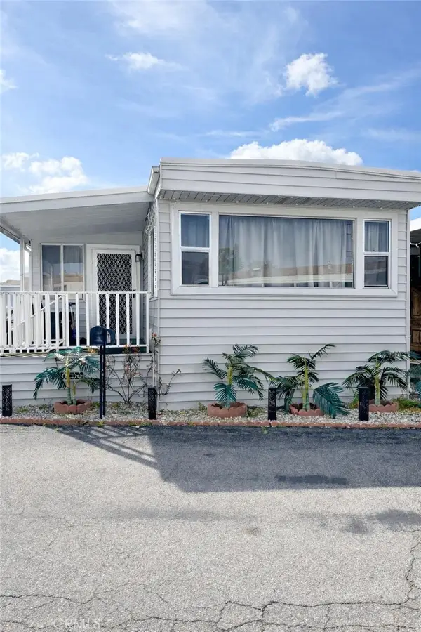 1502 East Carson St #114, Carson, CA 90745