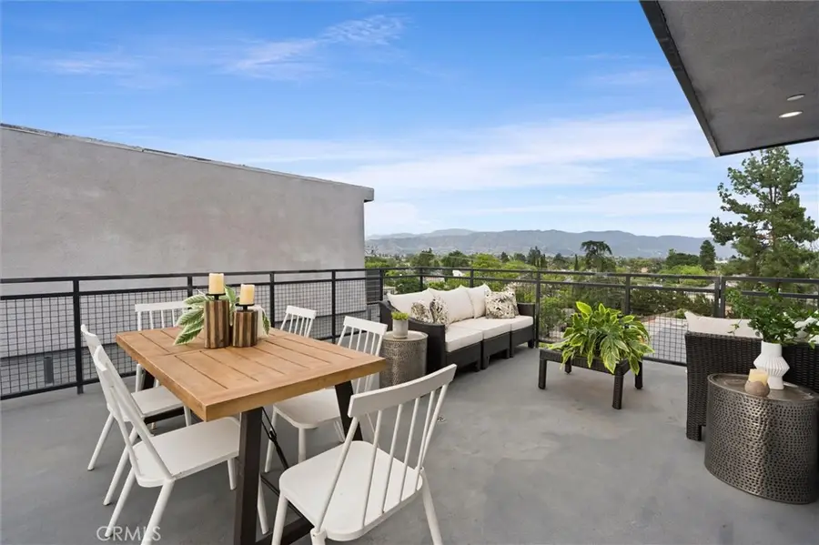 6051 N Tujunga Avenue, North Hollywood, CA 91606 - #2