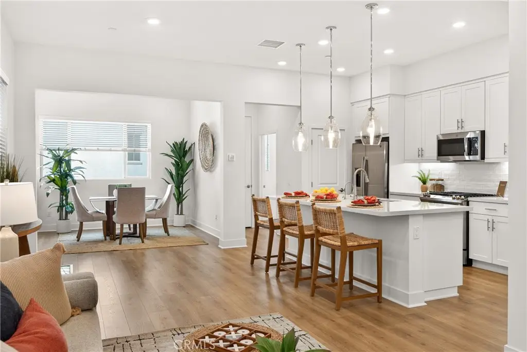 1682 W Lexington Lane, San Pedro, CA 90732 - #1