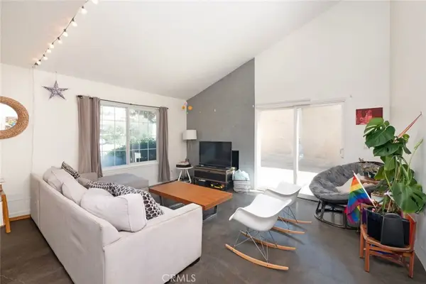 5015 Pearblossom, Riverside, CA 92507