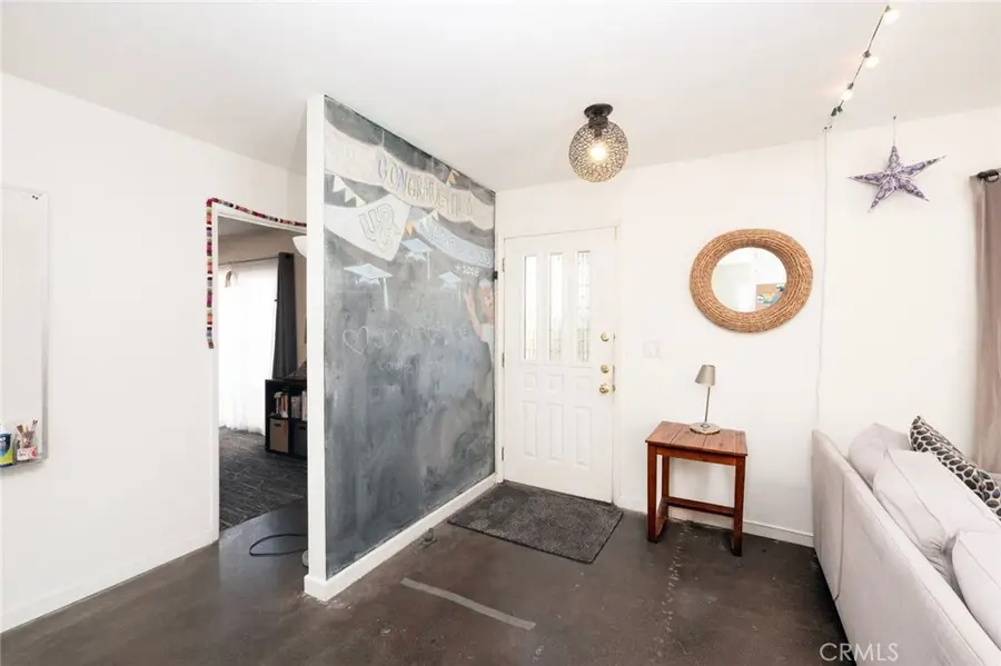 5015 Pearblossom, Riverside, CA 92507 - #3