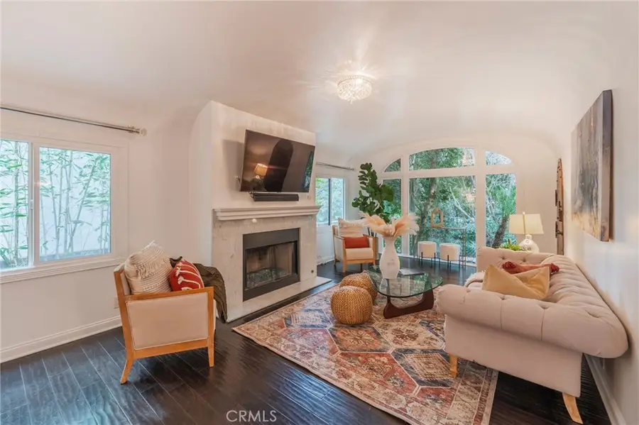 1240 N Olive Drive, West Hollywood, CA 90069 - #3