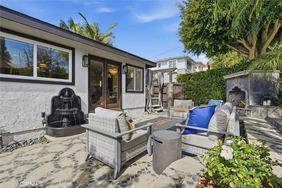 3013 Maple Avenue, Manhattan Beach, CA 90266 - #2