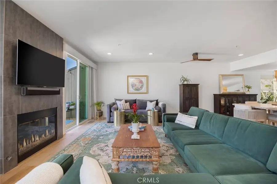 647 2nd, Hermosa Beach, CA 90254 - #2