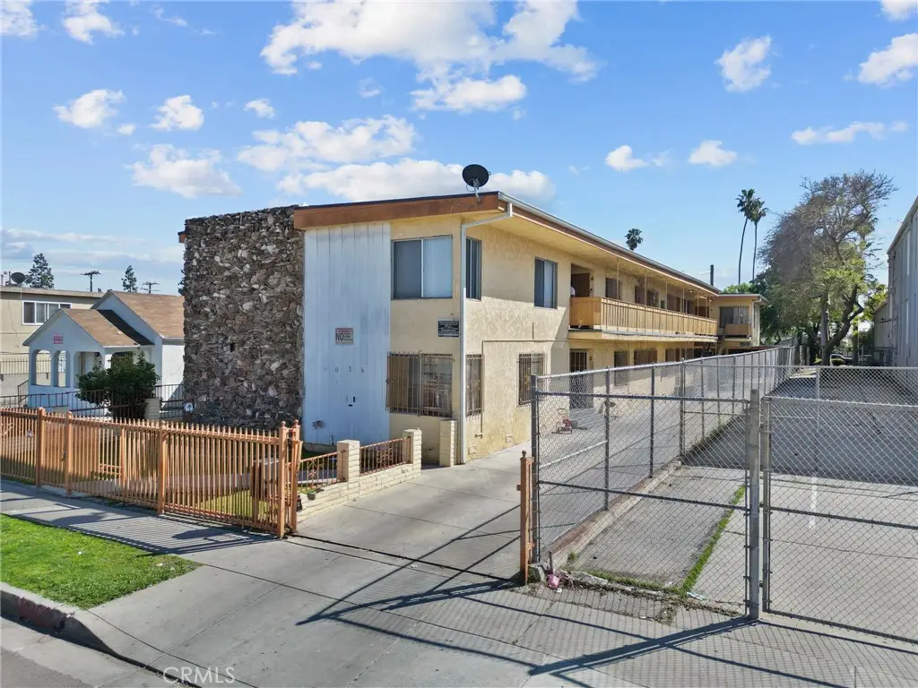 1036 W 95th, Los Angeles, CA 90044 - #1