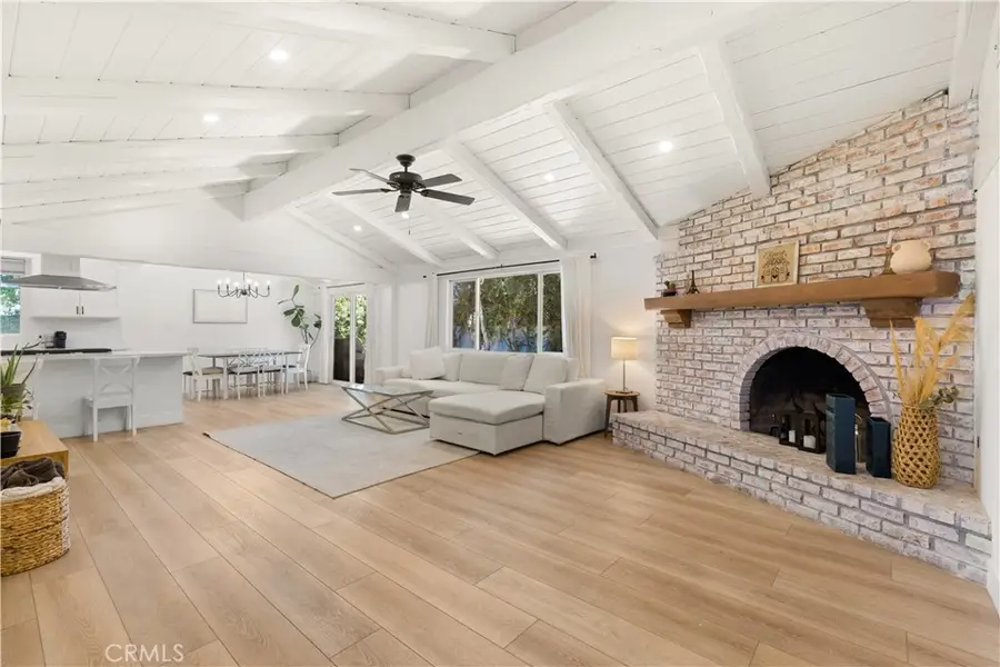 7916 Mason Avenue, Winnetka, CA 91306 - #3