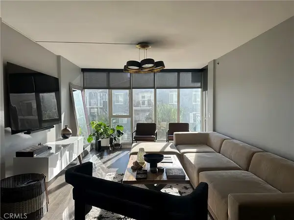 411 W Seaside Way #302, Long Beach, CA 90802