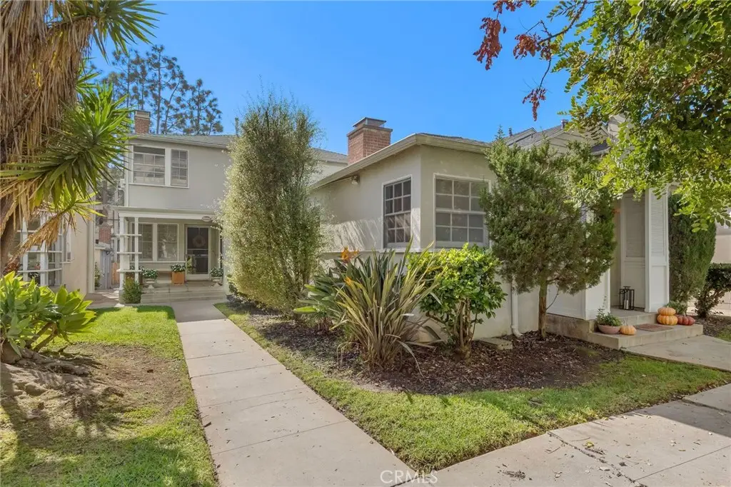 10370 Ashton Avenue, Los Angeles, CA 90024 - #1