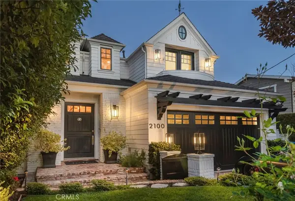 2100 Pine Ave, Manhattan Beach, CA 90266