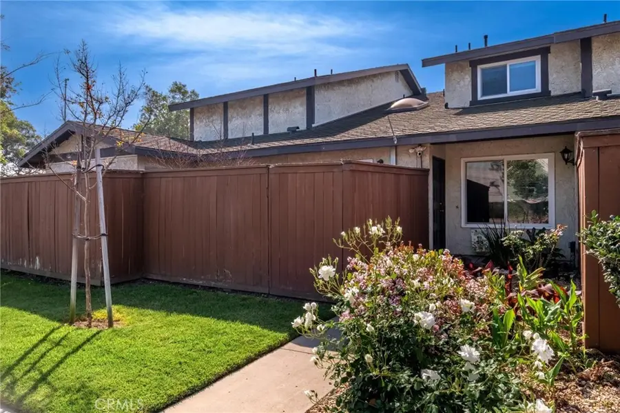 722 W 223rd #2, Torrance, CA 90502 - #3