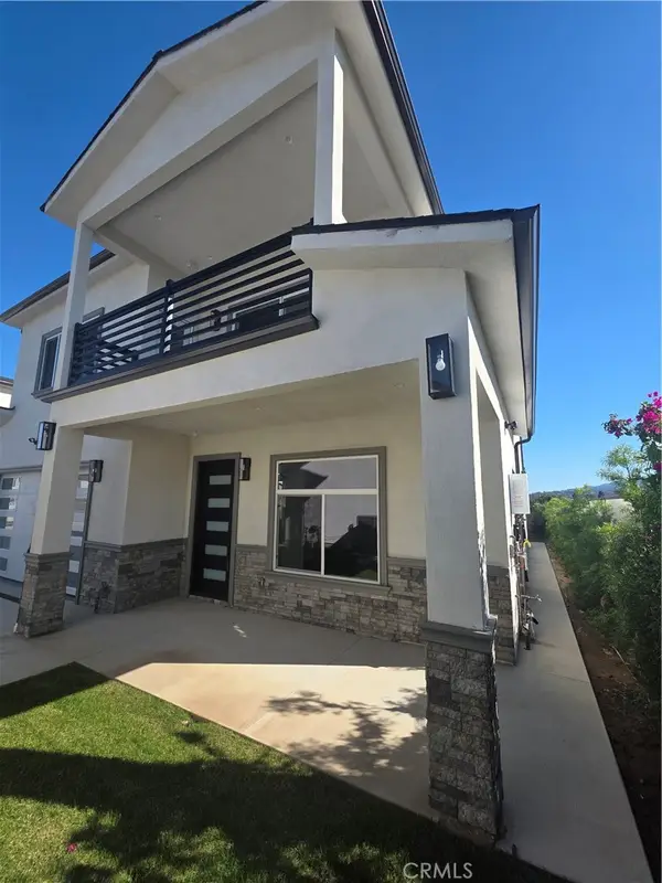 2128 W 238th Street, Torrance, CA 90501