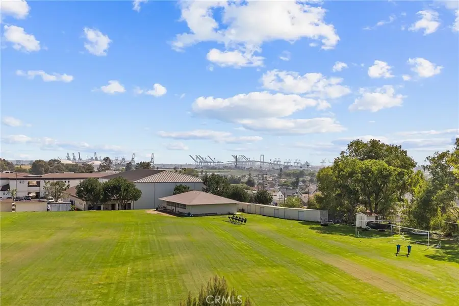 1421 W Sunrise Lane, San Pedro, CA 90732 - #2