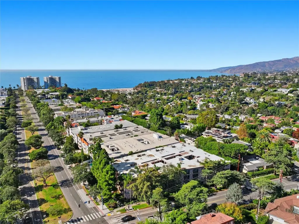 222 7th Street #202, Santa Monica, CA 90402 - #1