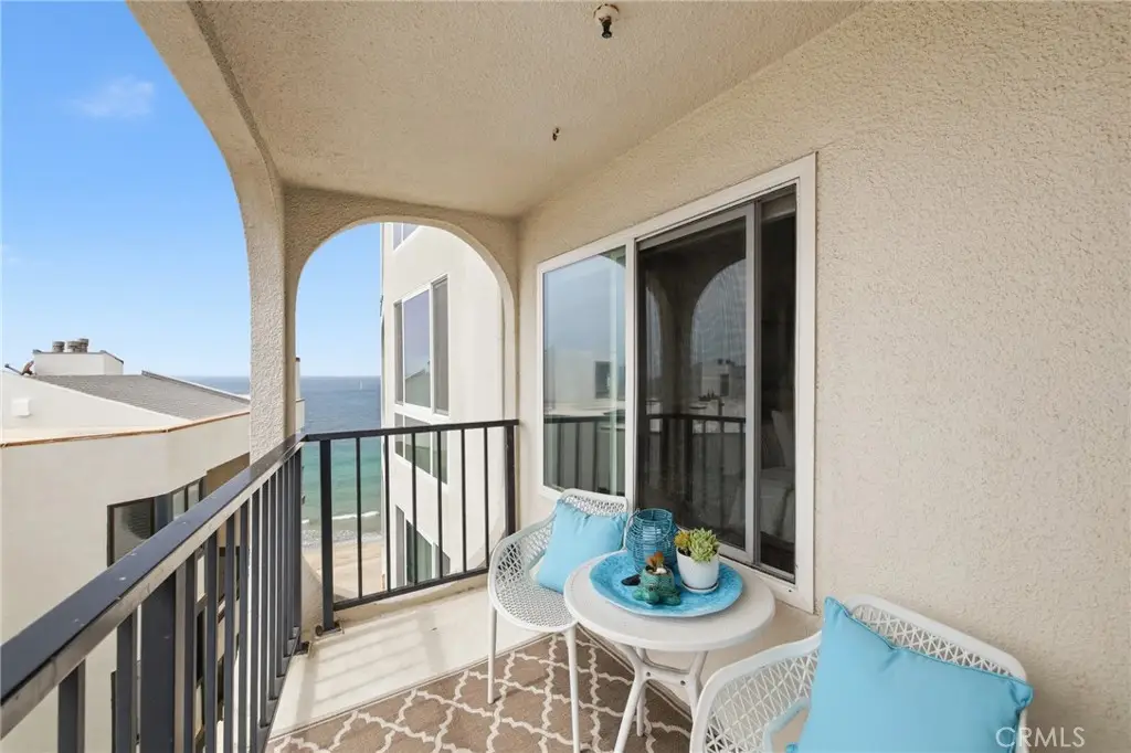 565 Esplanade #312, Redondo Beach, CA 90277 - #1