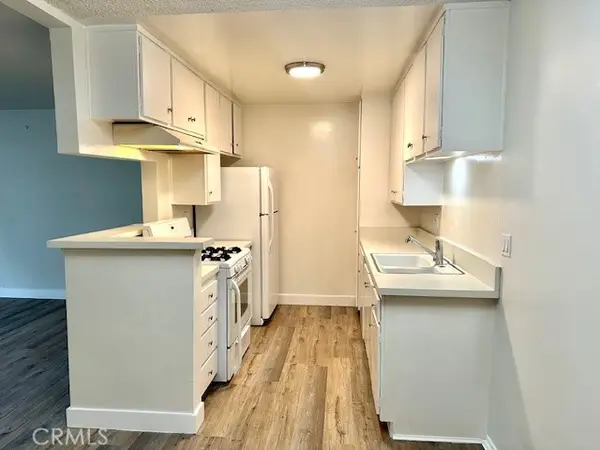 805 Glenway #205, Inglewood, CA 90302