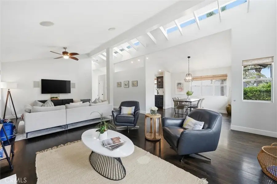 922 15th Place, Hermosa Beach, CA 90254 - #2