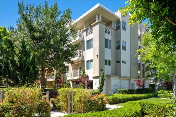 13025 Park Place #301, Hawthorne, CA 90250