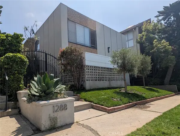 1288 Barry, Los Angeles, CA 90025