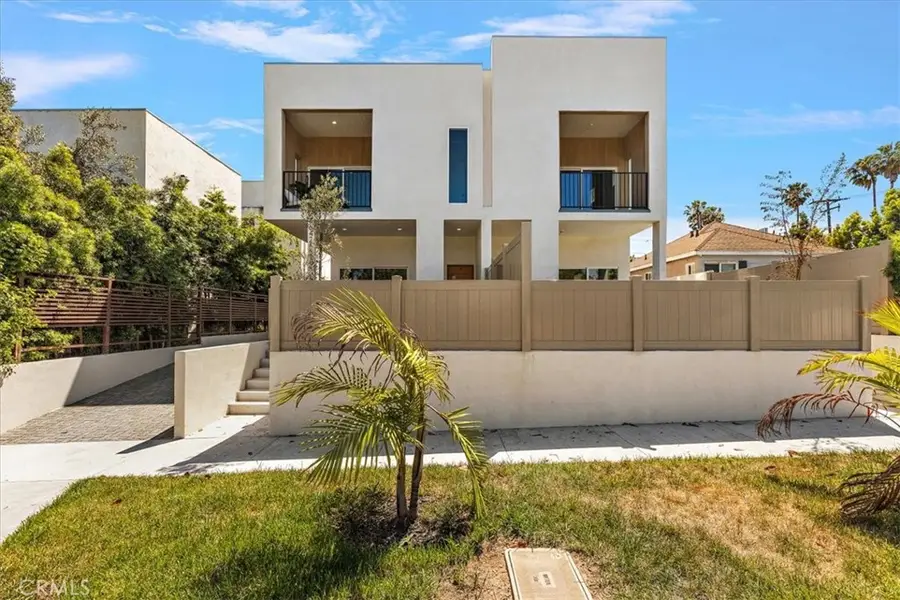 642 E Fairview Boulevard #A, Inglewood, CA 90302 - #3