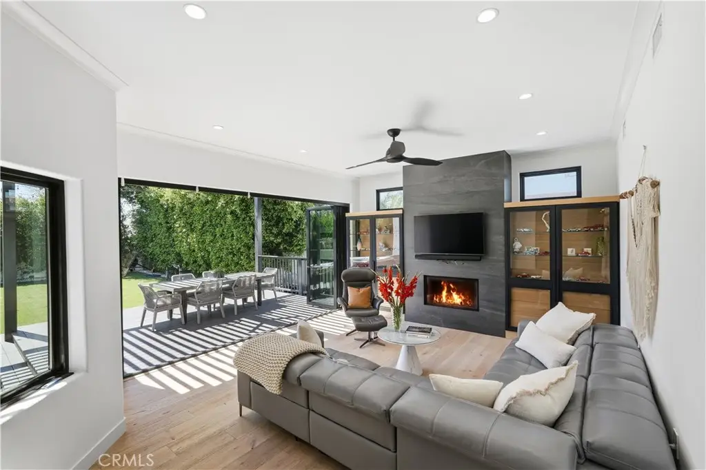 1852 6th, Manhattan Beach, CA 90266 - #1