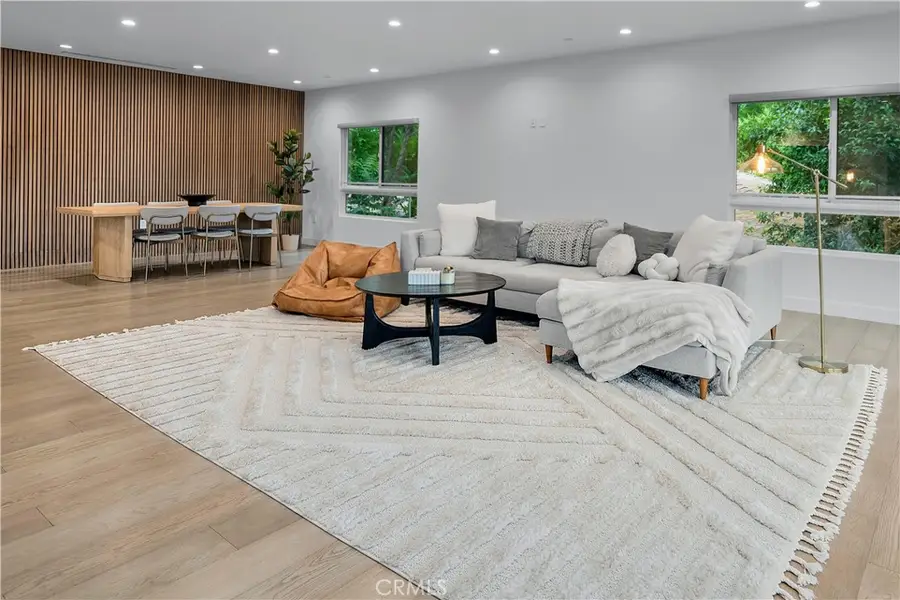 14157 Tiara Street #101, Sherman Oaks, CA 91401 - #2