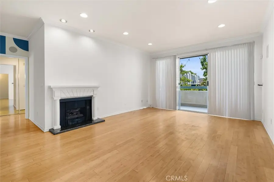 11225 Peach Grove #203, North Hollywood, CA 91601 - #2