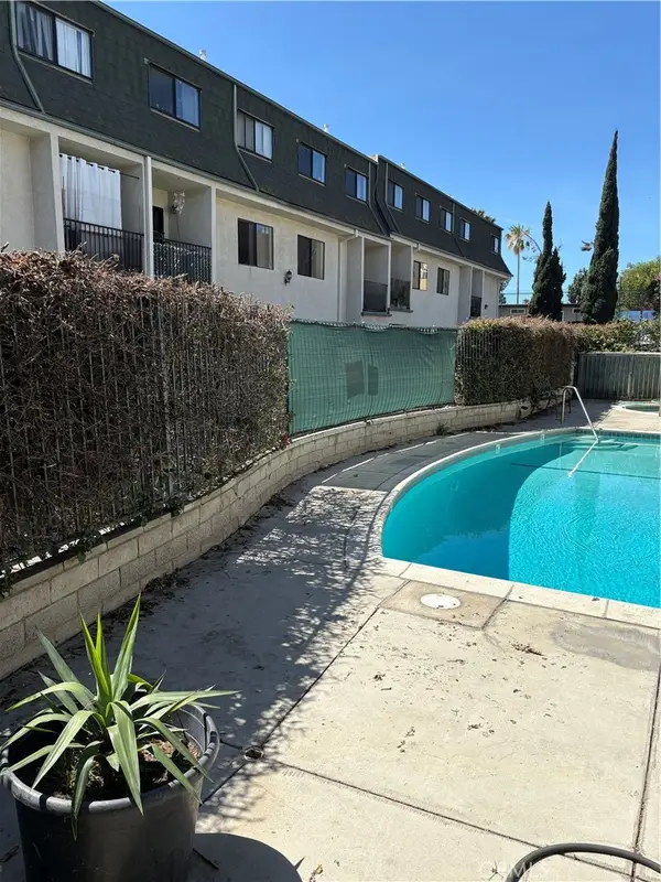 9047 Langdon Avenue #38, North Hills, CA 91343