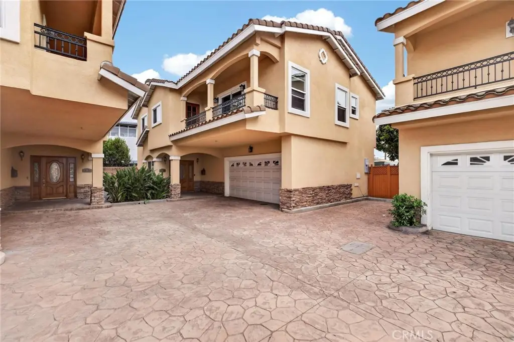 15422 Freeman Avenue, Lawndale, CA 90260 - #1