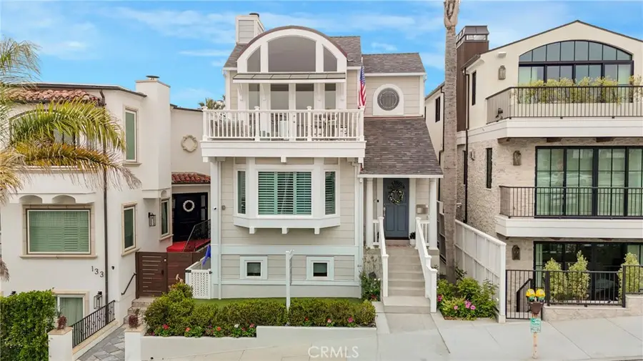 135 33rd, Hermosa Beach, CA 90254 - #2