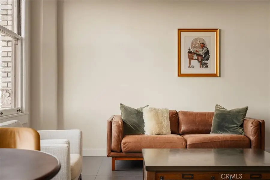 939 S Broadway #1001, Los Angeles, CA 90015 - #2
